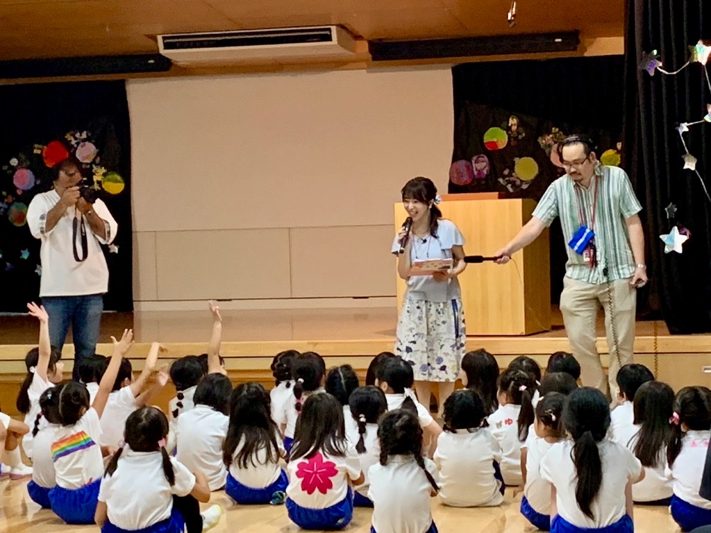 幼稚園 絵本読み聞かせ2